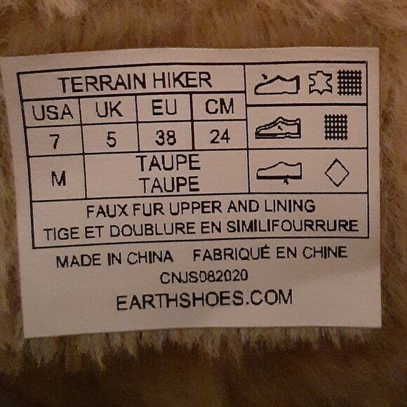 Earth Hiker Style Ankle Boots - Picture 10 of 10